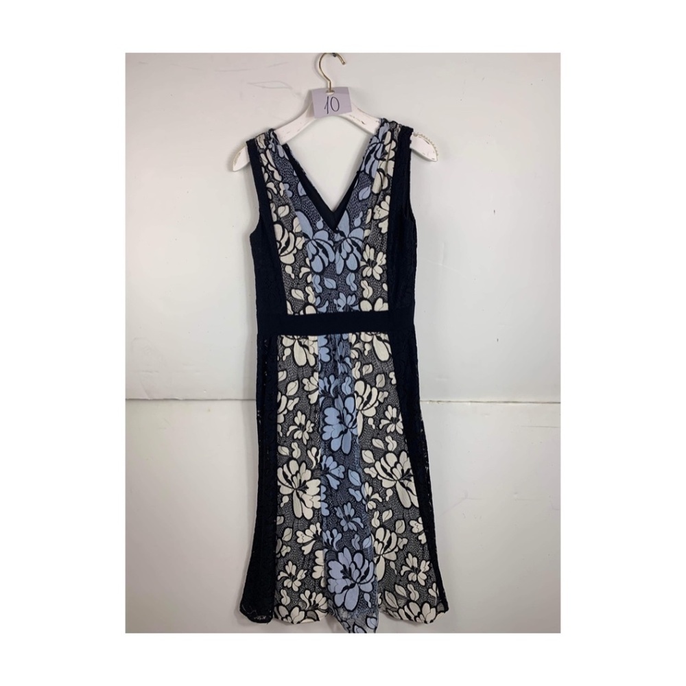 Anthropologie Eva Franco Midi Fit & Flare V-neck Blue Lace Sleeveless Dress